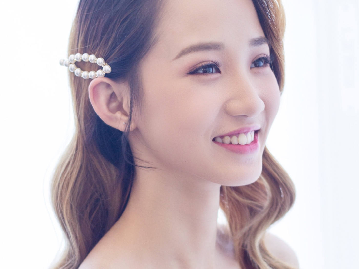 首席化妆师Hannah喷枪化妆全天跟妆