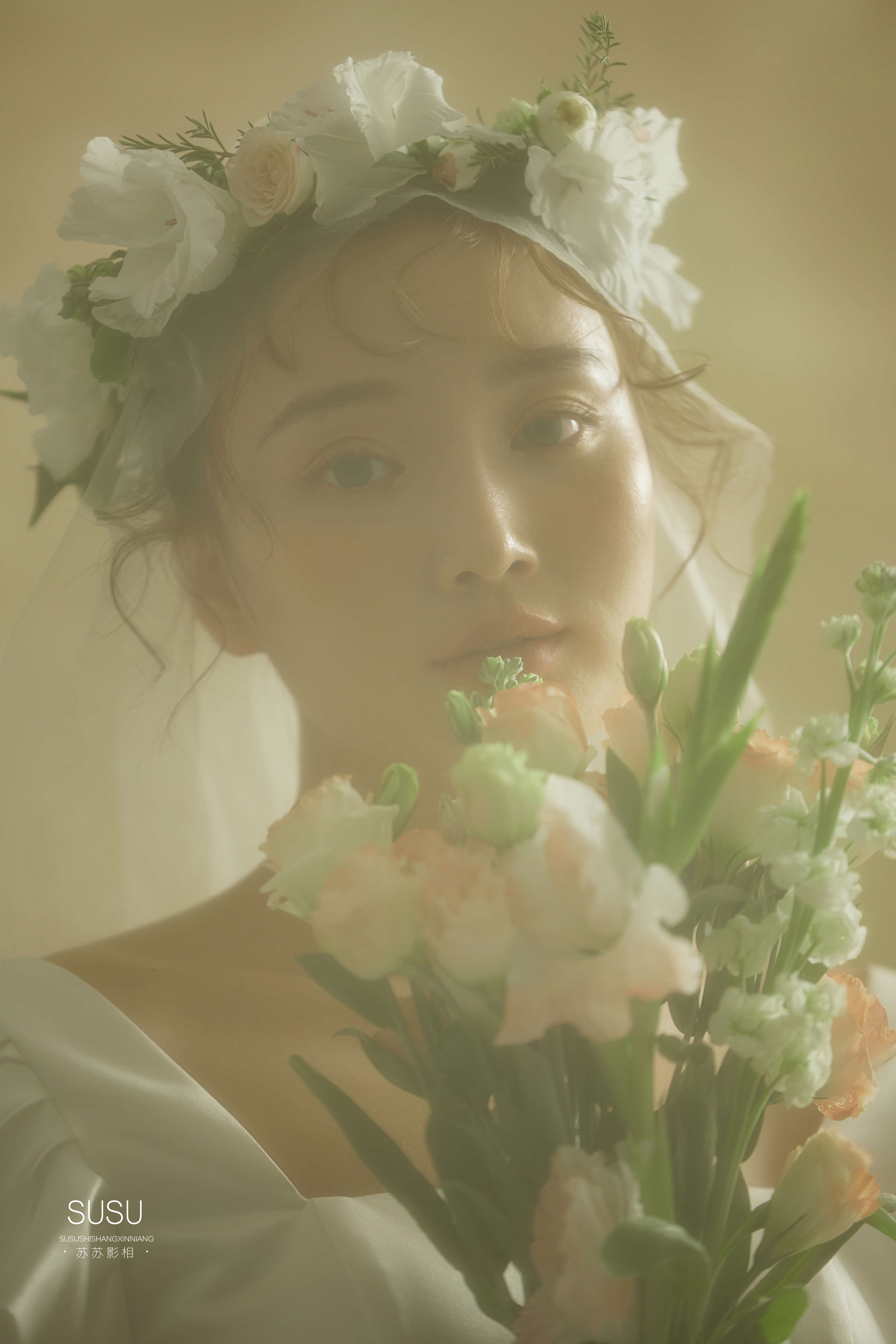 优雅而复古的油画婚纱照！美到窒息