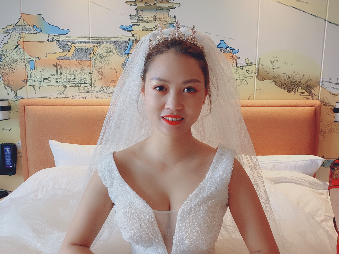 Miss 倩 全程一对一跟妆+妈妈妆