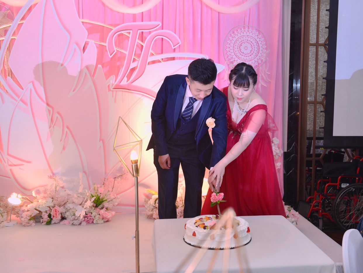 婚礼返图咯