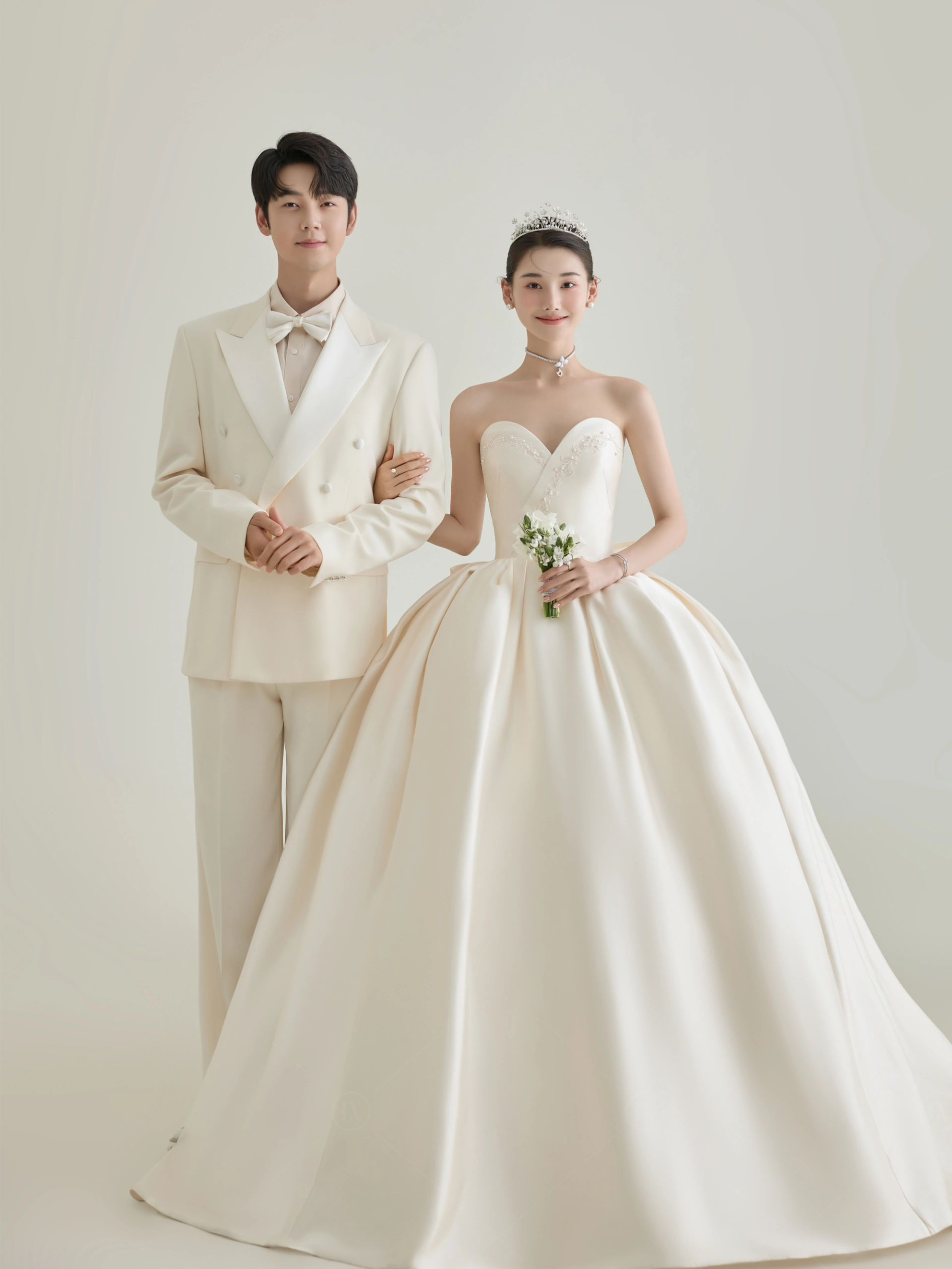 【人气商品】3599➕7套结婚当天礼服全包