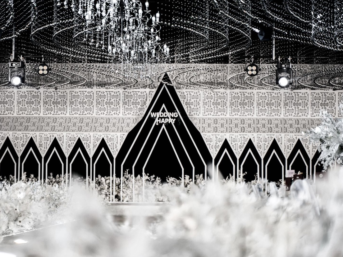 《韩式水晶》60桌宴会厅· 一站式婚礼堂服务