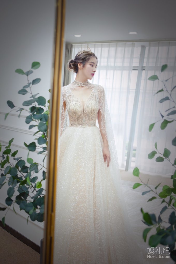#试纱心得#穿上最美的婚纱，嫁给最好的爱情