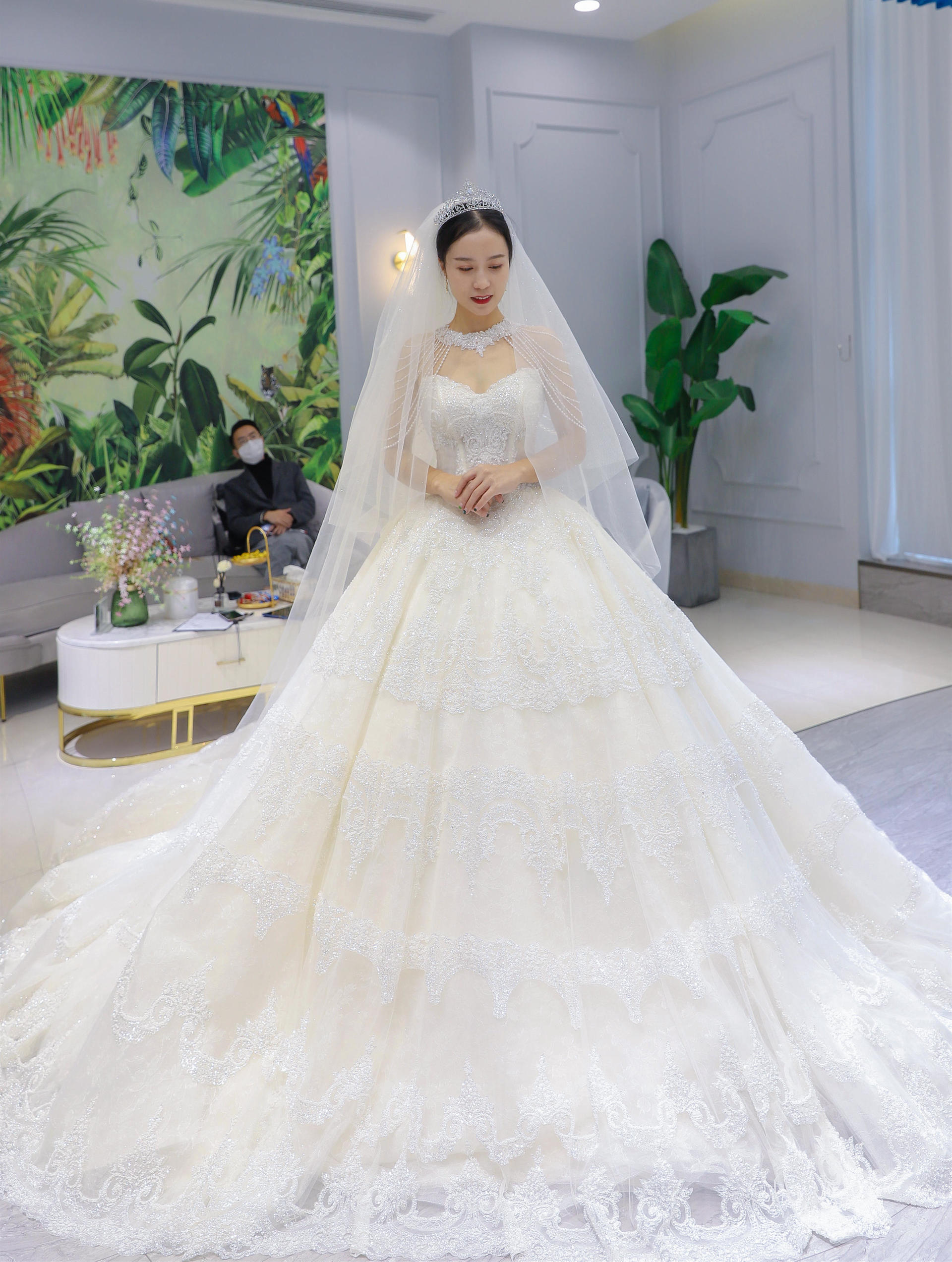 蒂亚婚纱西服名品馆