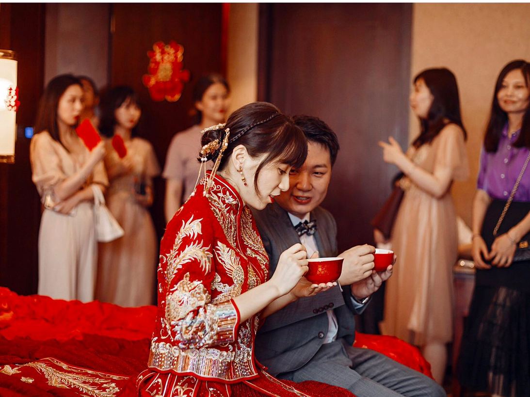 【店家推荐】婚礼跟妆全包套系