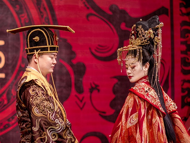 古典化妆师携手资资深化妆师打造汉式中式婚礼