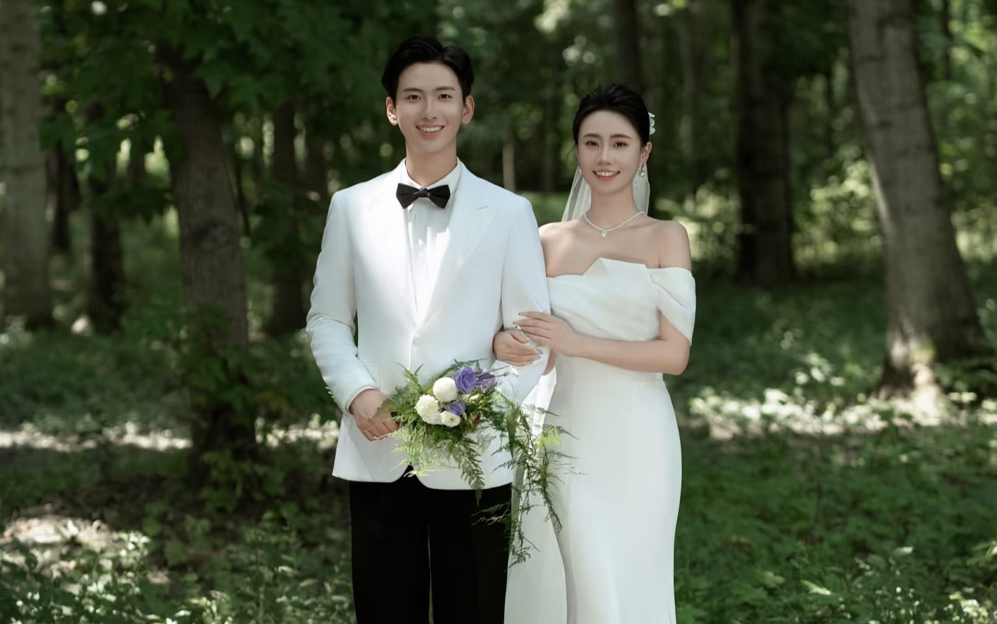 清新氧气感森系婚纱照