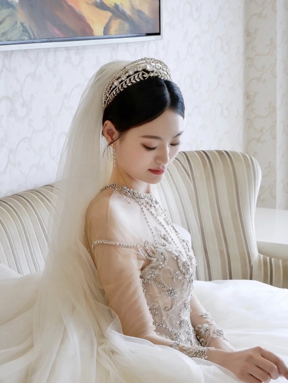 婚礼跟妆造型