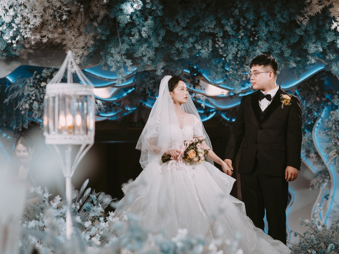 定制新娘造型总监化妆师全程跟妆3造型 送妈妈妆