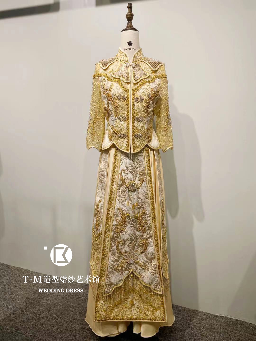 多穿婚纱敬酒服秀禾服租赁套系