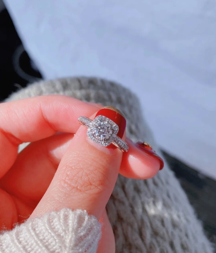 求婚钻戒怎么挑？