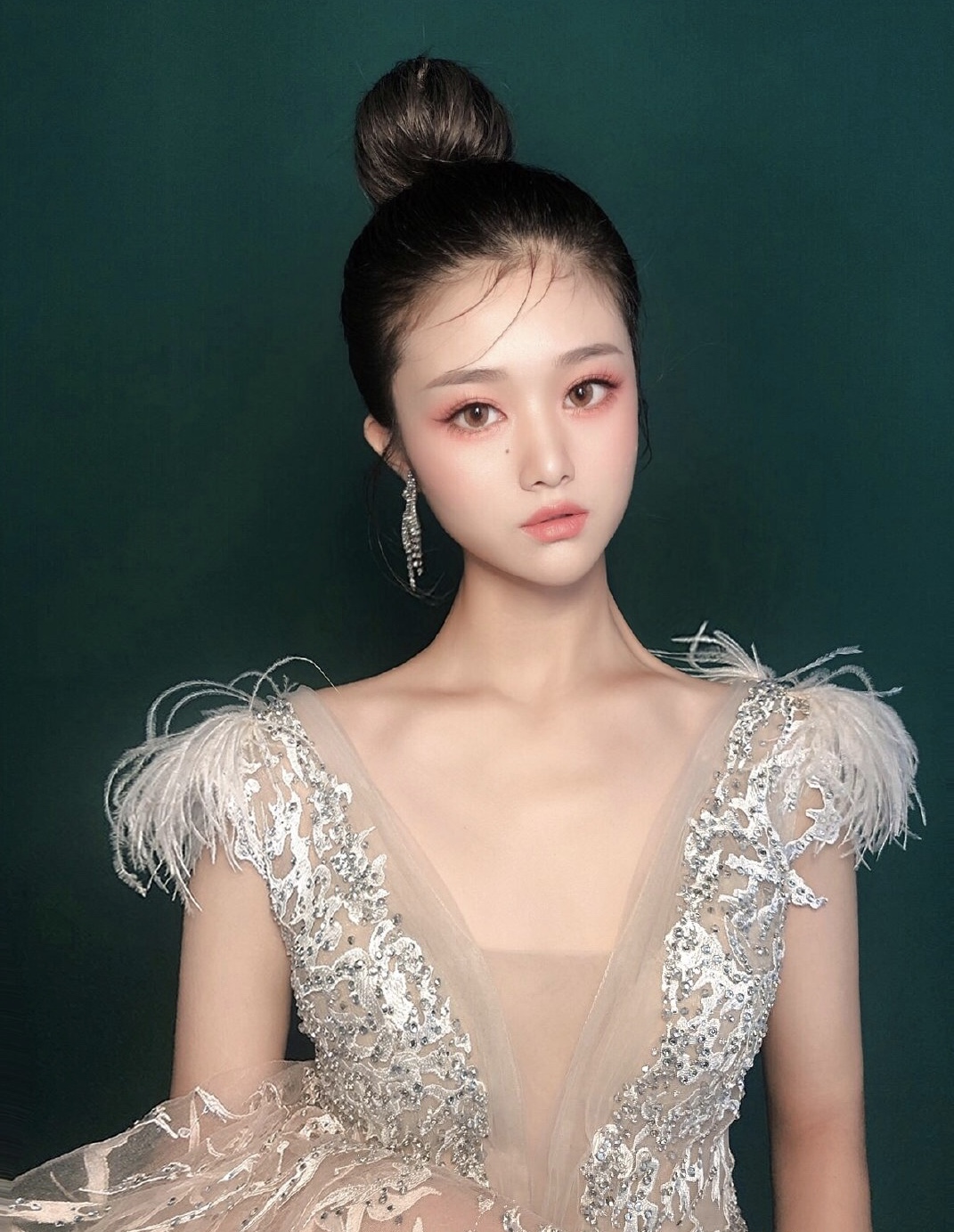 徐州丰县资深化妆师团队新娘全天跟妆