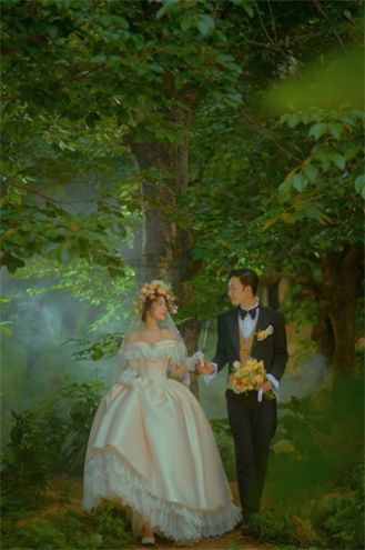 IDO映画婚纱摄影(西安店)