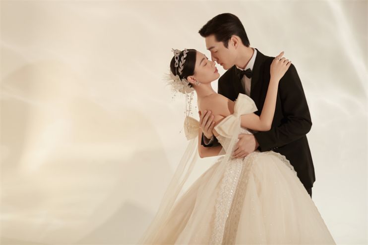 IDO映画婚纱摄影(西安店)