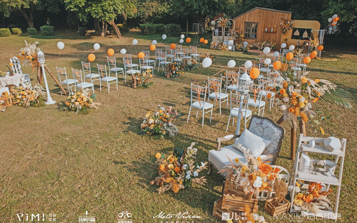 九千不到户外小清新海景户外婚礼   