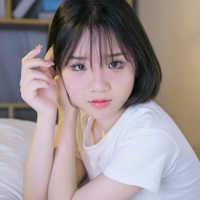 个人写真1套—见习妆造师