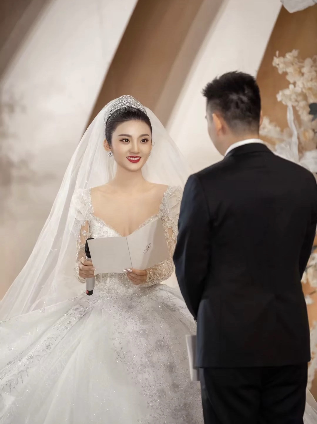 如果真心相爱，为何不信未来