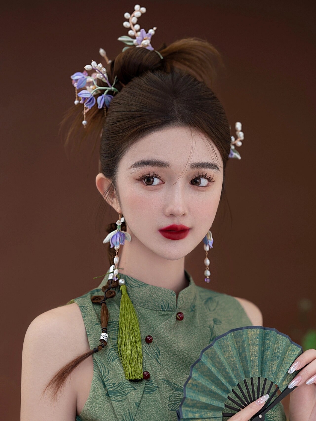 惊艳的绿色旗袍晨袍