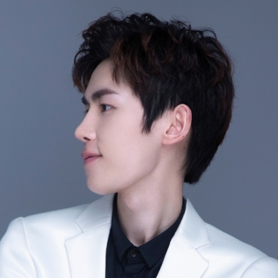 null阎晨宇