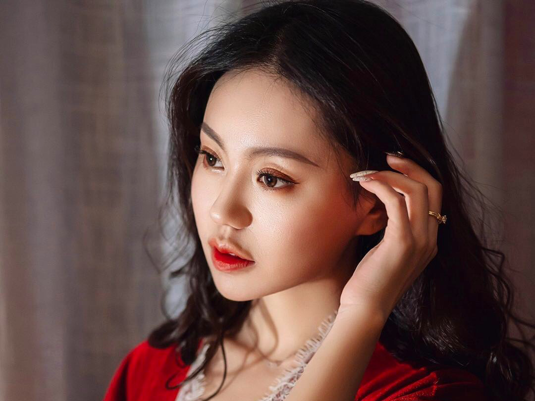 【店家推荐】婚礼跟妆全包套系