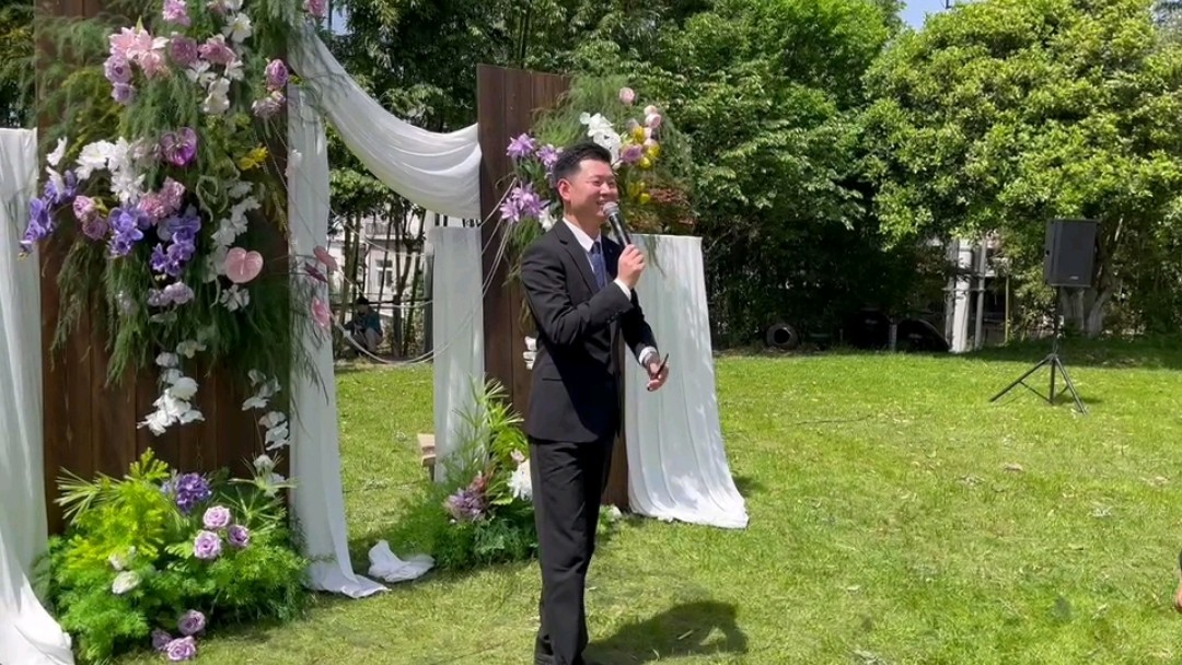 5月的戶外婚禮