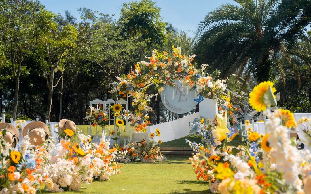 海口鲁能希尔顿酒店户外婚礼作品