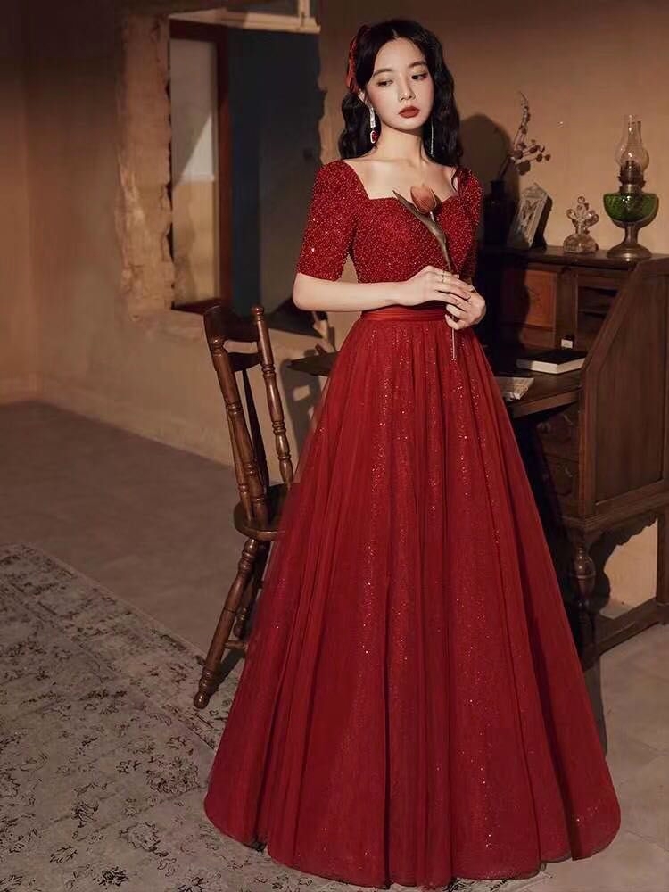 低价处理婚纱礼服