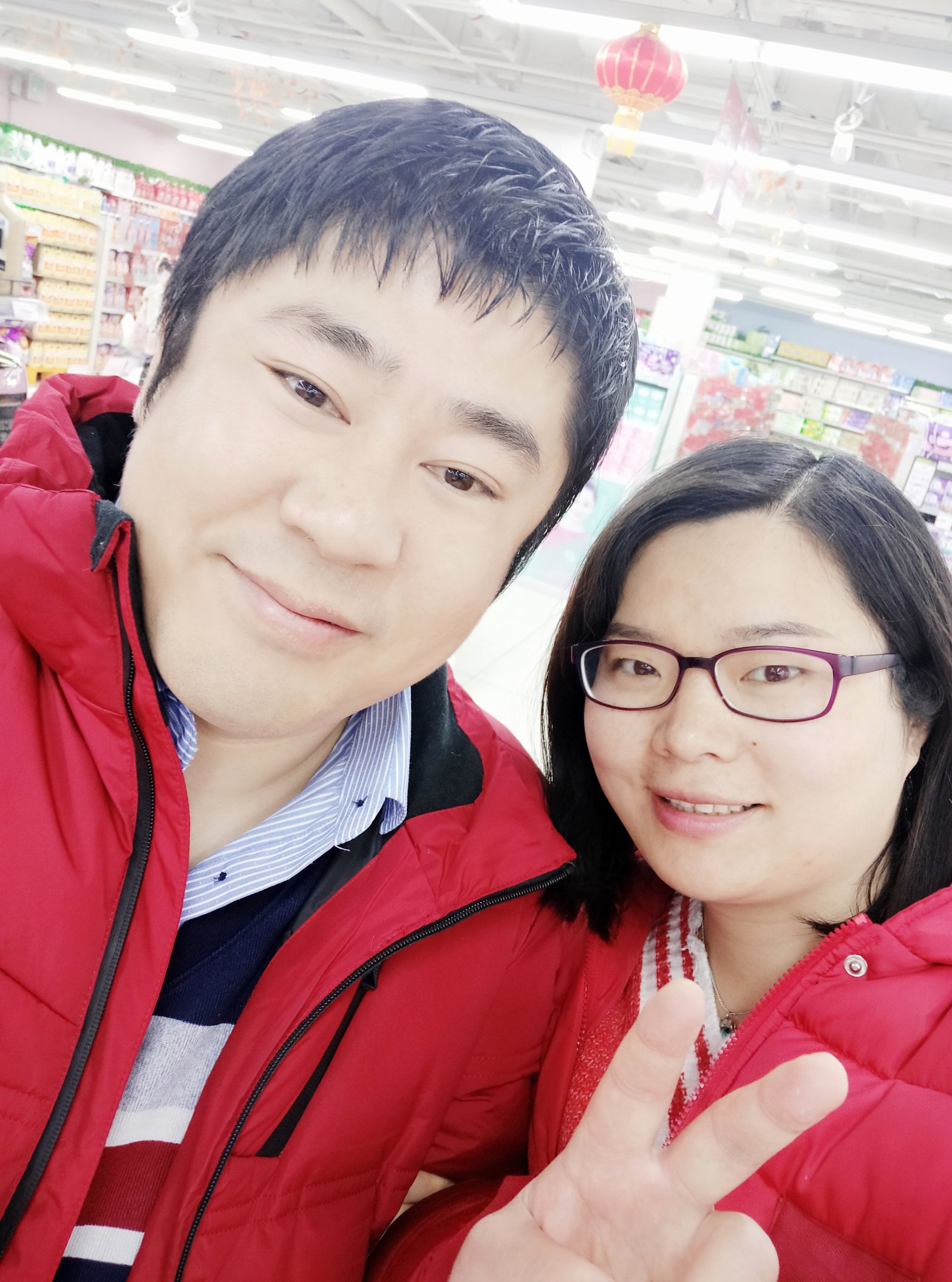 和家人商量好将过年初六订婚延期到二月初六就是本月28号