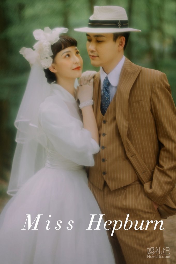 婚纱照这样拍太赞了，赫本风让你美如画中人
