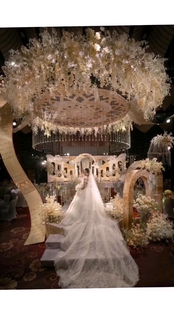 专业新娘跟妆中式白纱造型