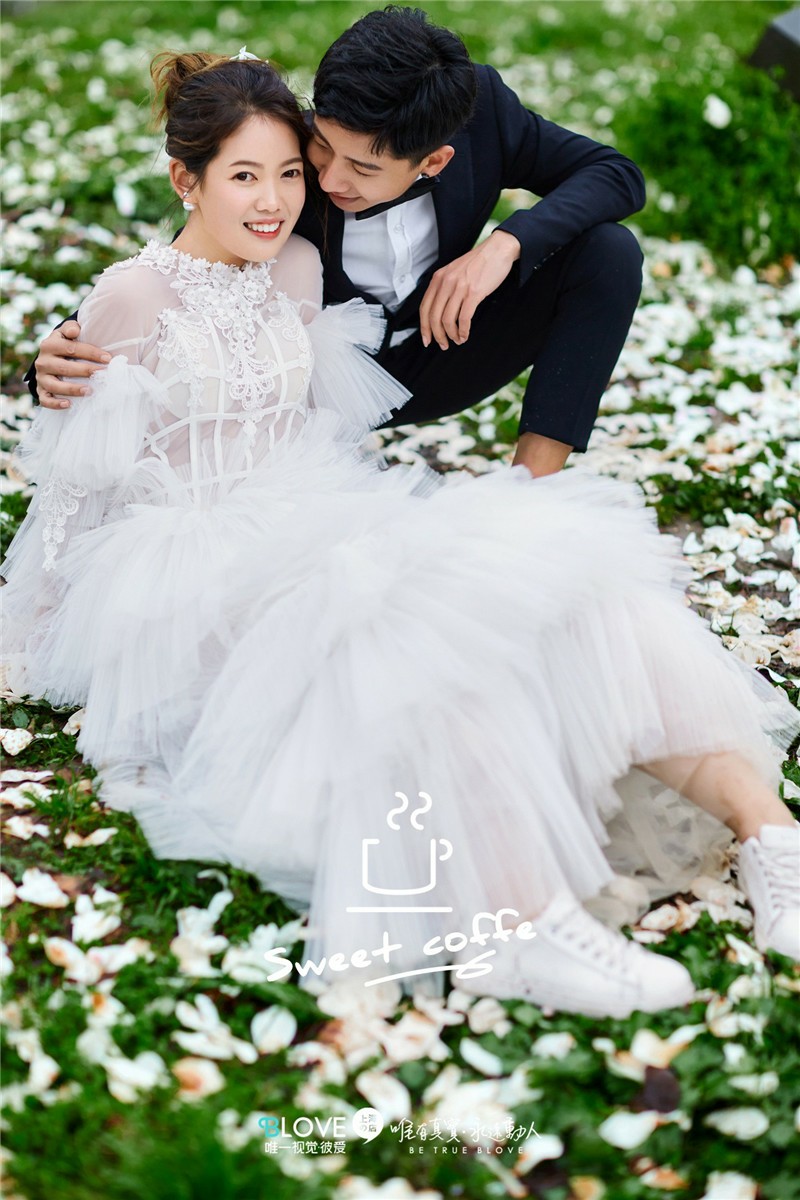唯一婚纱摄影怎么样_唯一视觉婚纱摄影(2)