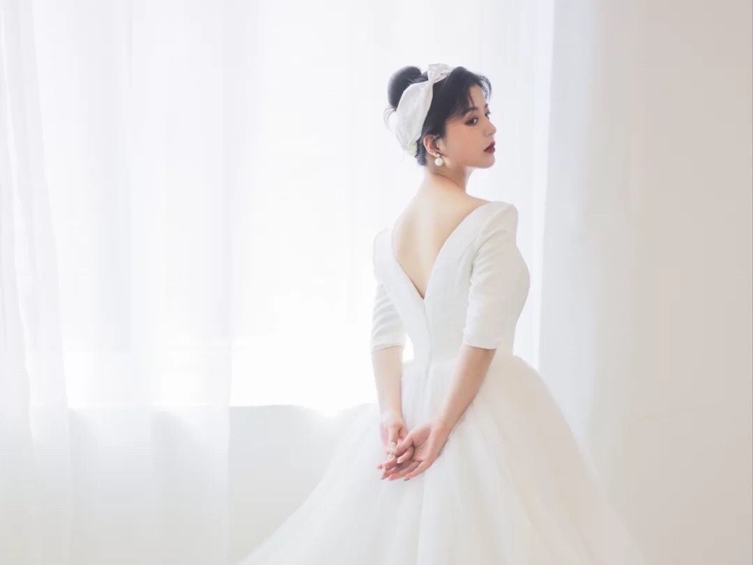 「U+美妆」高级资深化妆师出门妆+妈妈妆（上门）
