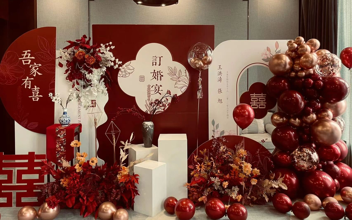 【伊刻婚礼】室内订婚宴/新中式/朱砂红+香槟金