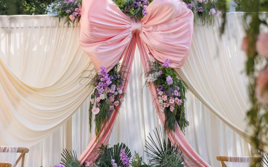 戶(hù)外庭院蝴蝶結(jié)自然系婚禮