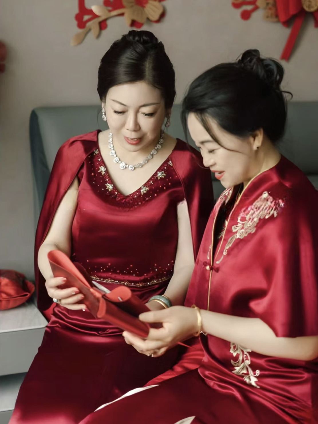 高端定制妈妈.婆婆..新郎.妆造