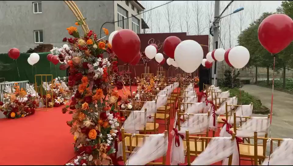 红加橙，喜庆，大气有质感