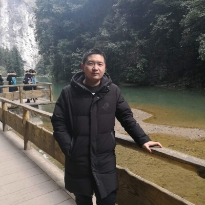 某悅