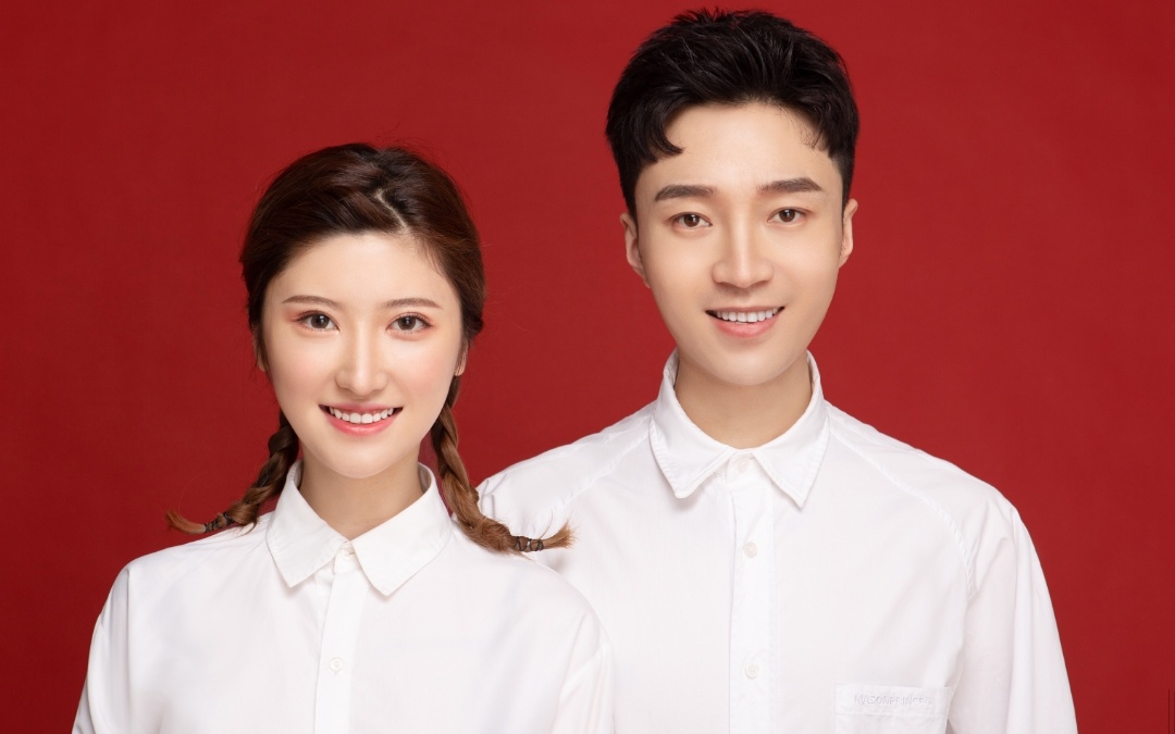 完美登记照明星款结婚证登记照