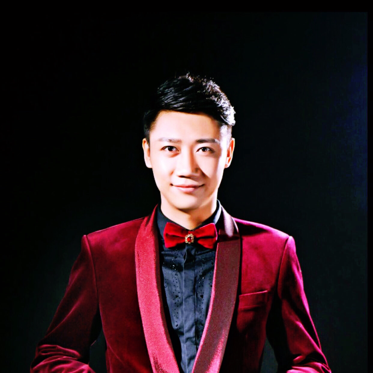 null演员杨明