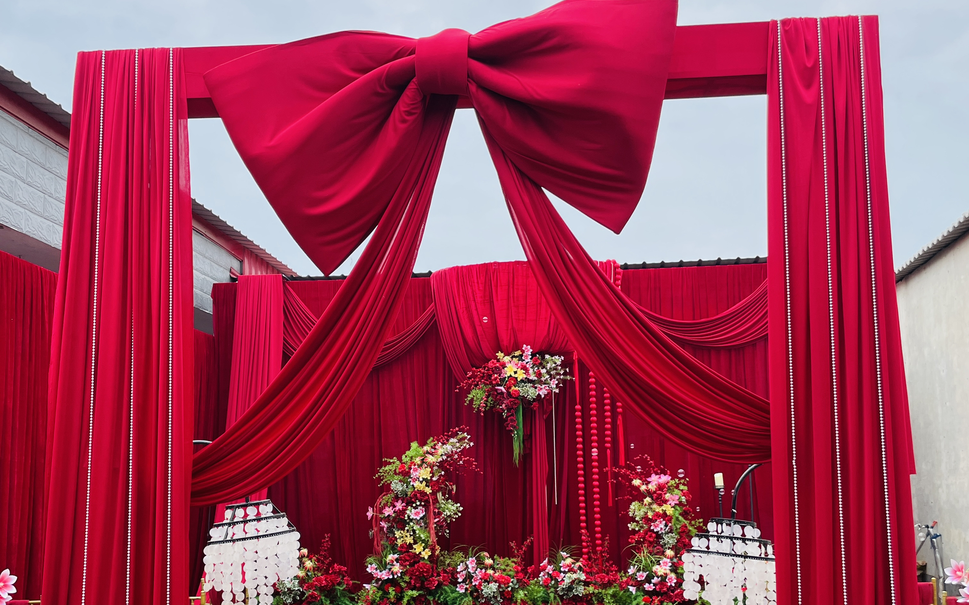 紅色系蝴蝶結(jié)婚禮