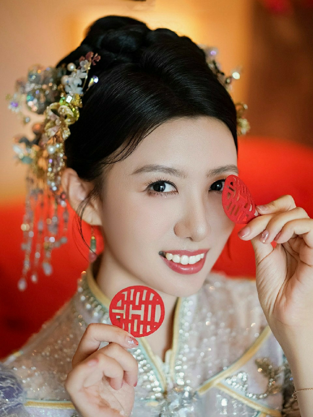 
仙仙甜甜的中式妆造妥妥美