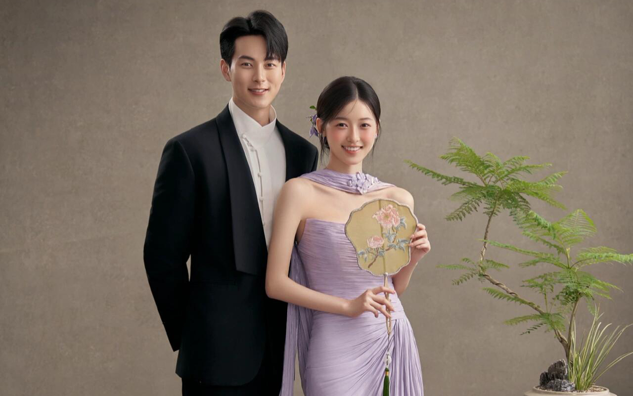 沒失望??跟風(fēng)拍的絕絕紫中式婚紗照 被夸爆