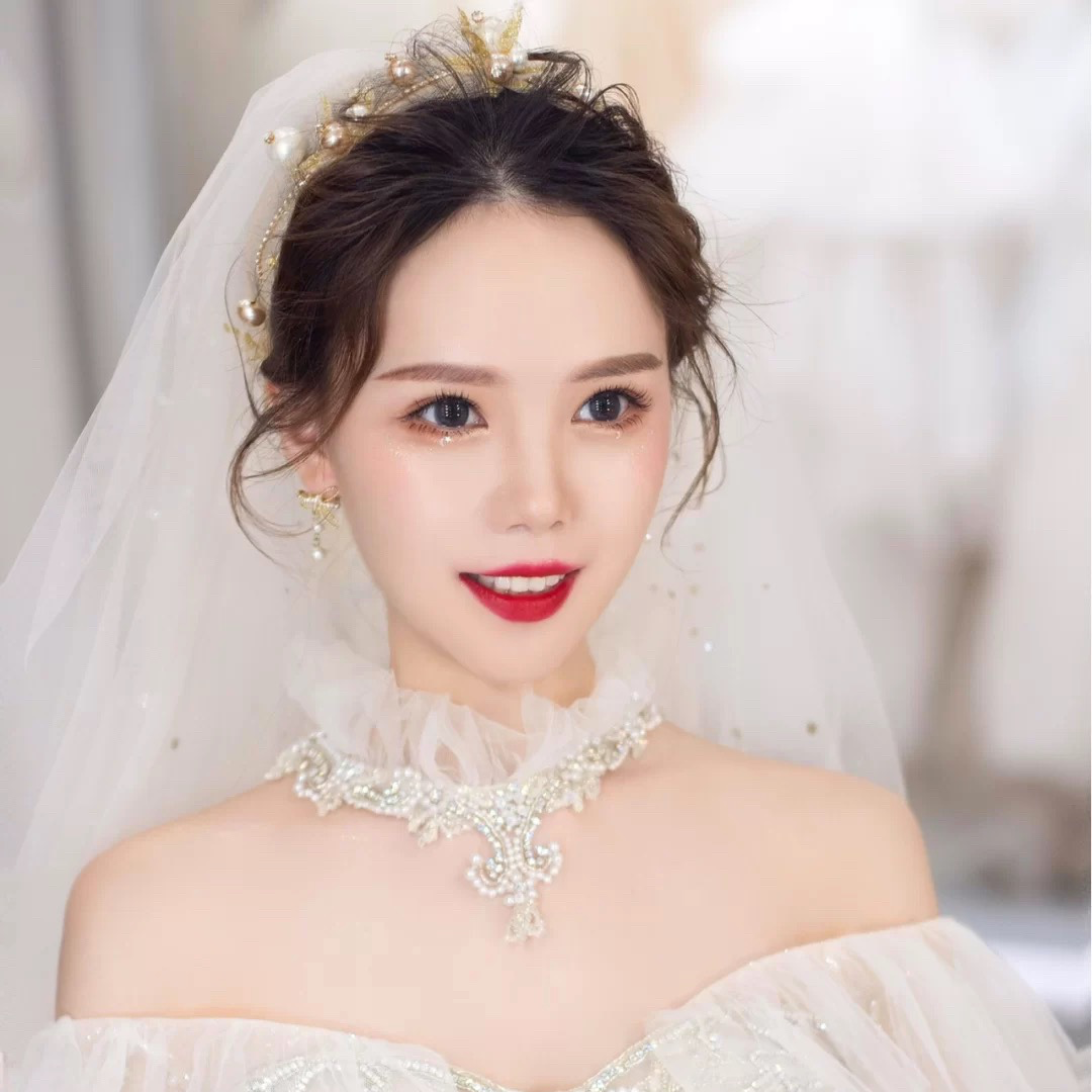 2020年 新娘妆发，中式秀禾，韩式小清新白纱
