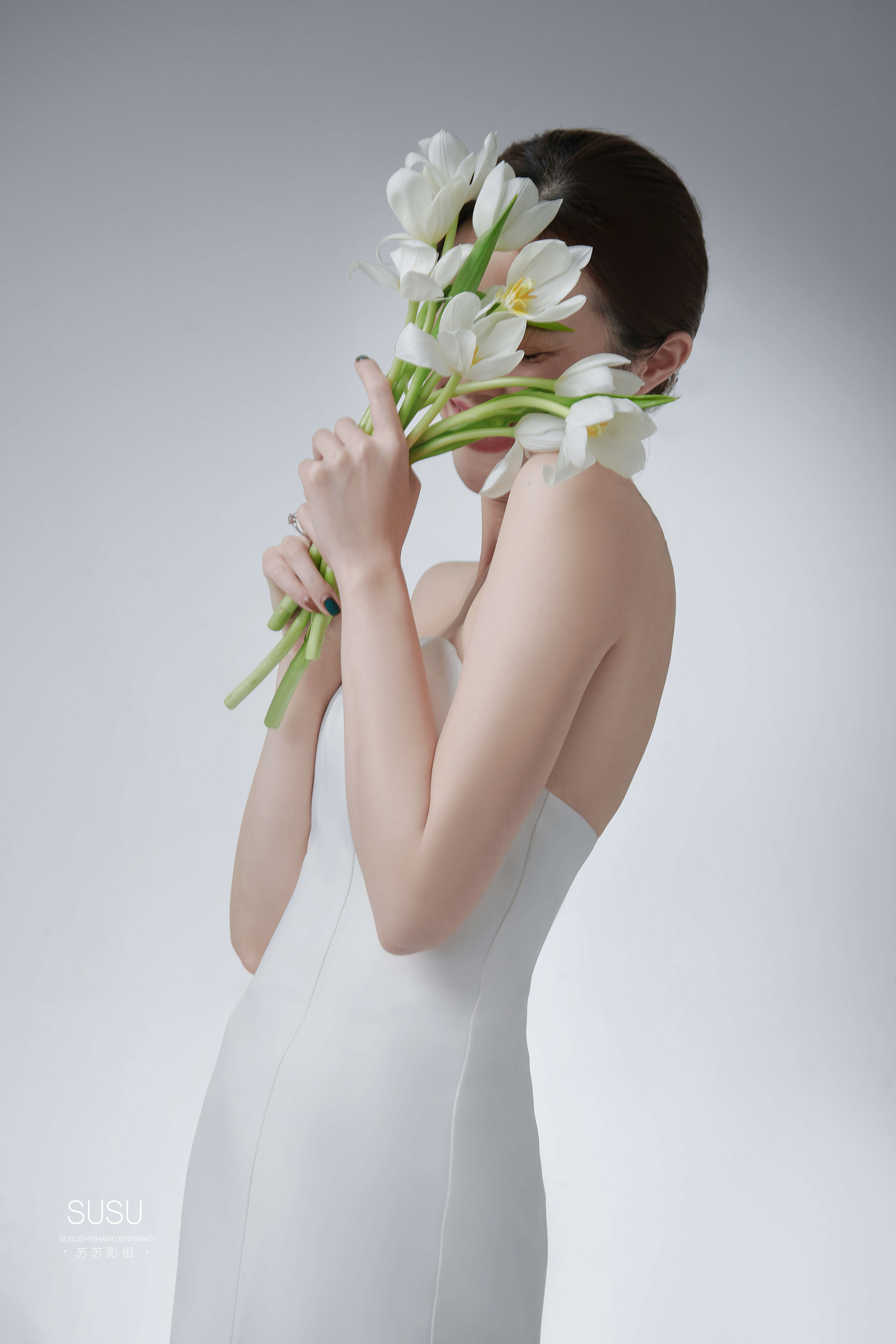 韩式极简风婚纱照