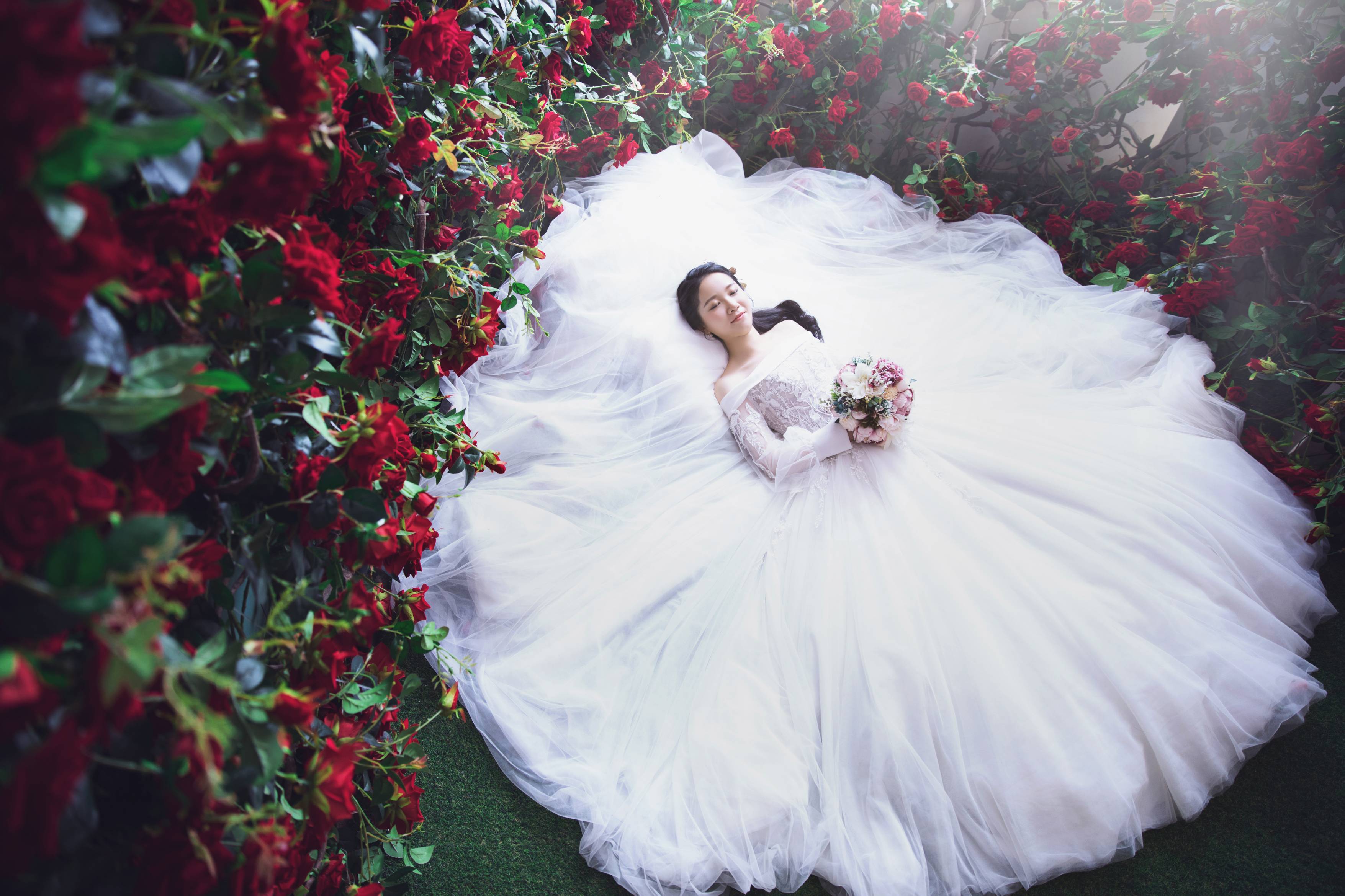 爱城婚纱摄影_婚纱摄影(2)