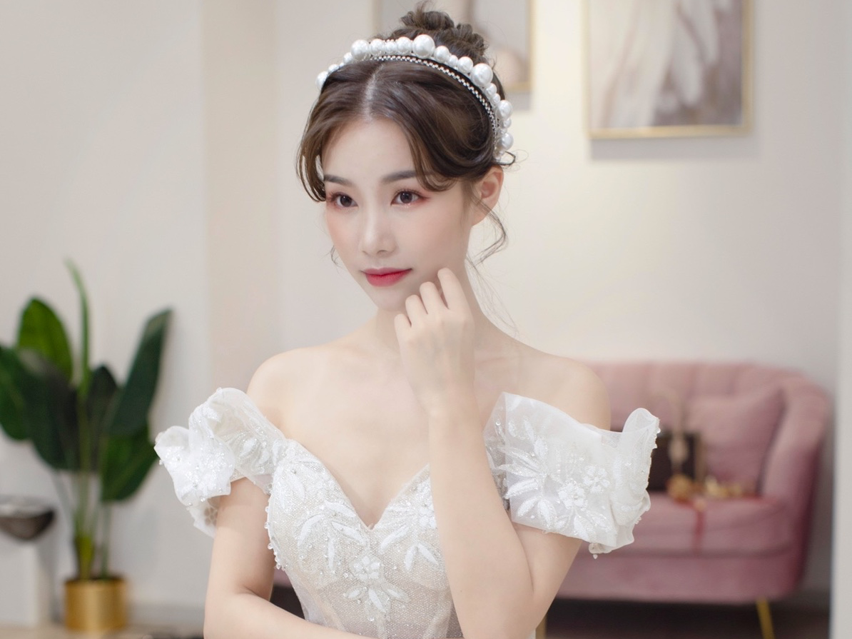 【Jenny造型】简约唯美韩式新娘资深化妆师全程