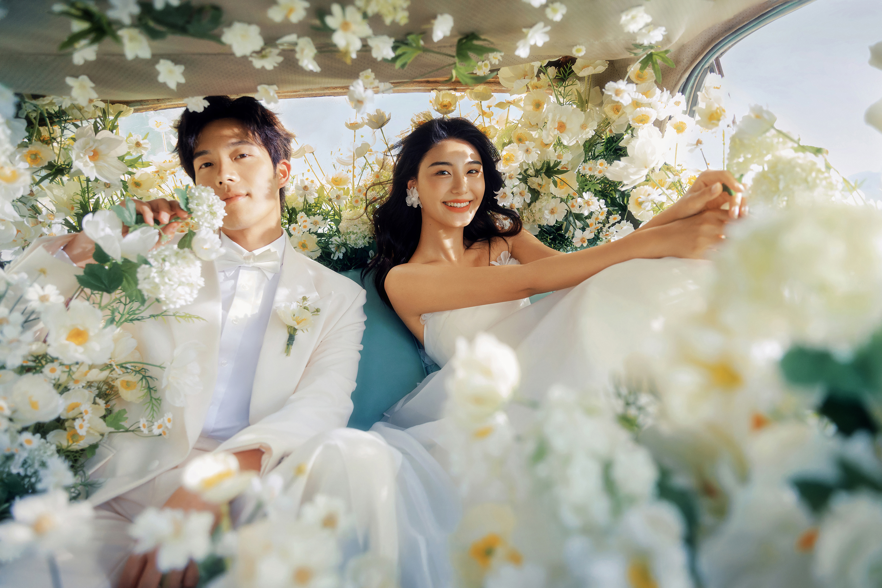 【清新简约纪实风婚纱照】6服6造+风格任选