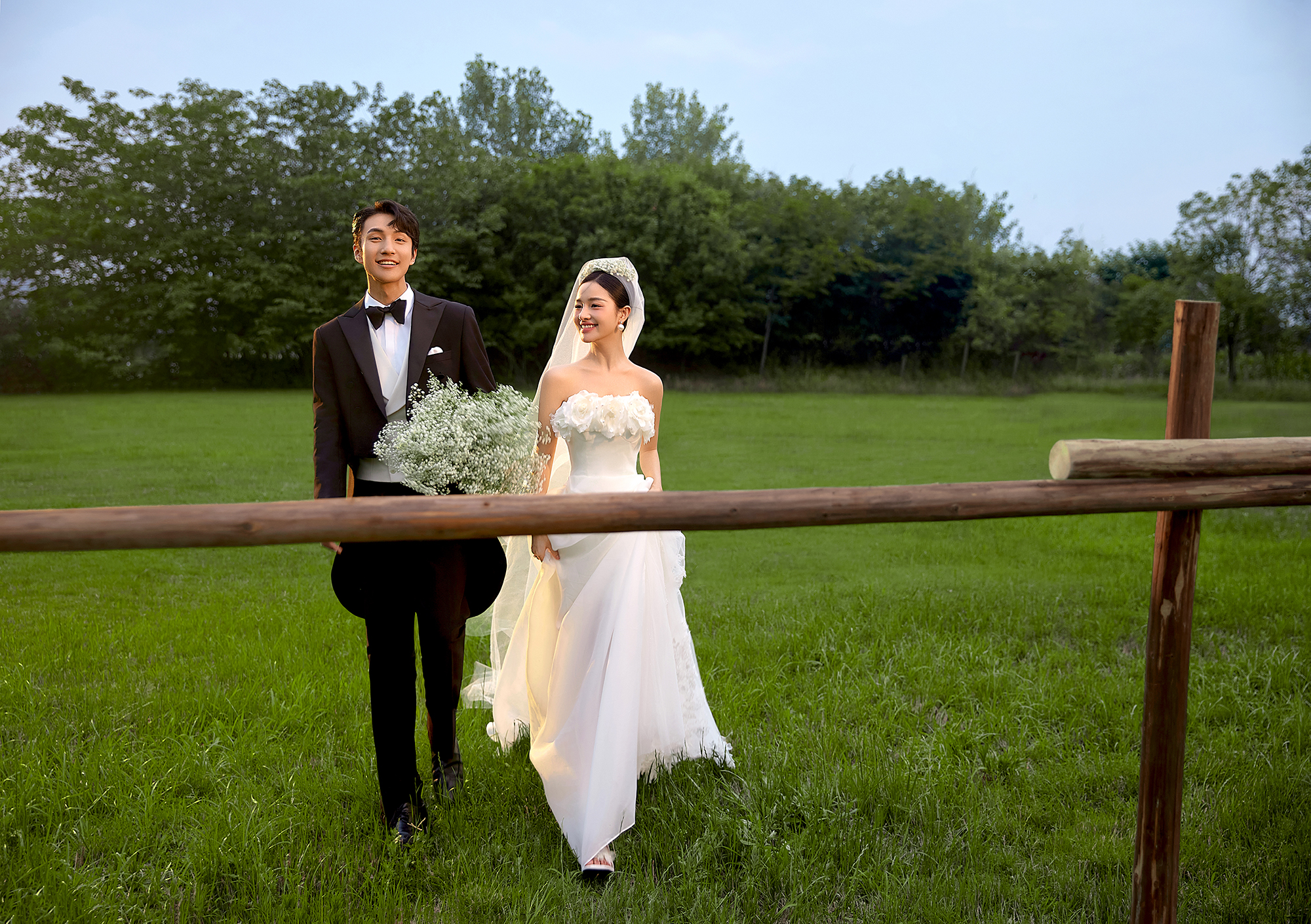 【清新草坪】超治愈的自然美學(xué)婚紗照