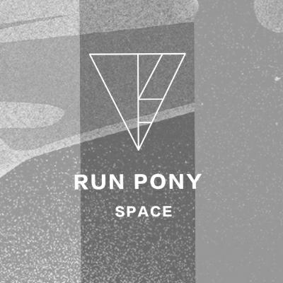 RUNPONYSPACE摄影