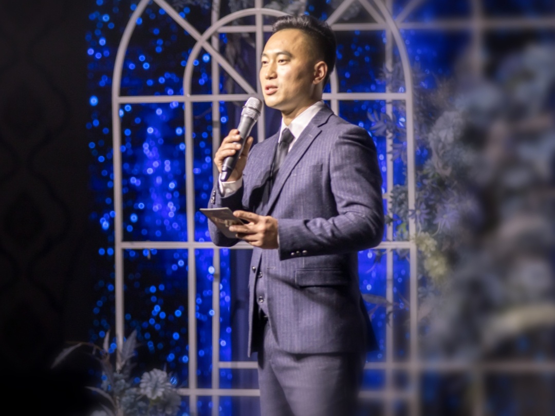 走心、温暖、幽默 宴会主持人李辰+督导